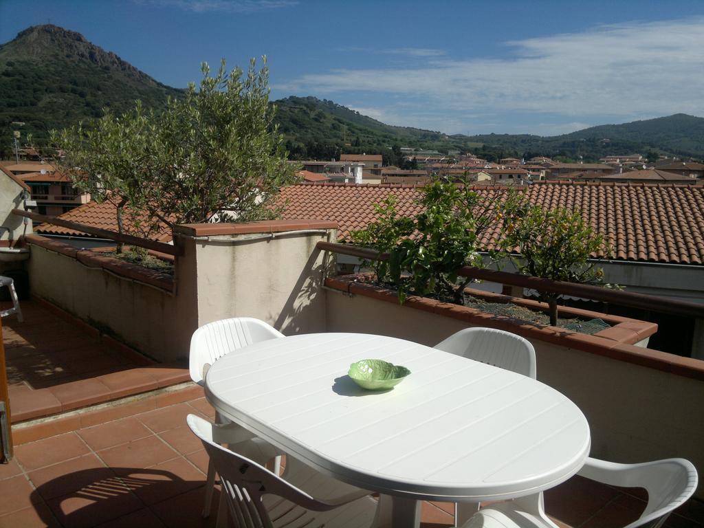 Porto Azzuro Apartment 6 Beds Porto Azzurro Kamer foto