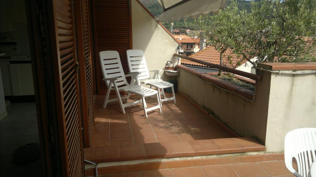 Porto Azzuro Apartment 6 Beds Porto Azzurro Buitenkant foto
